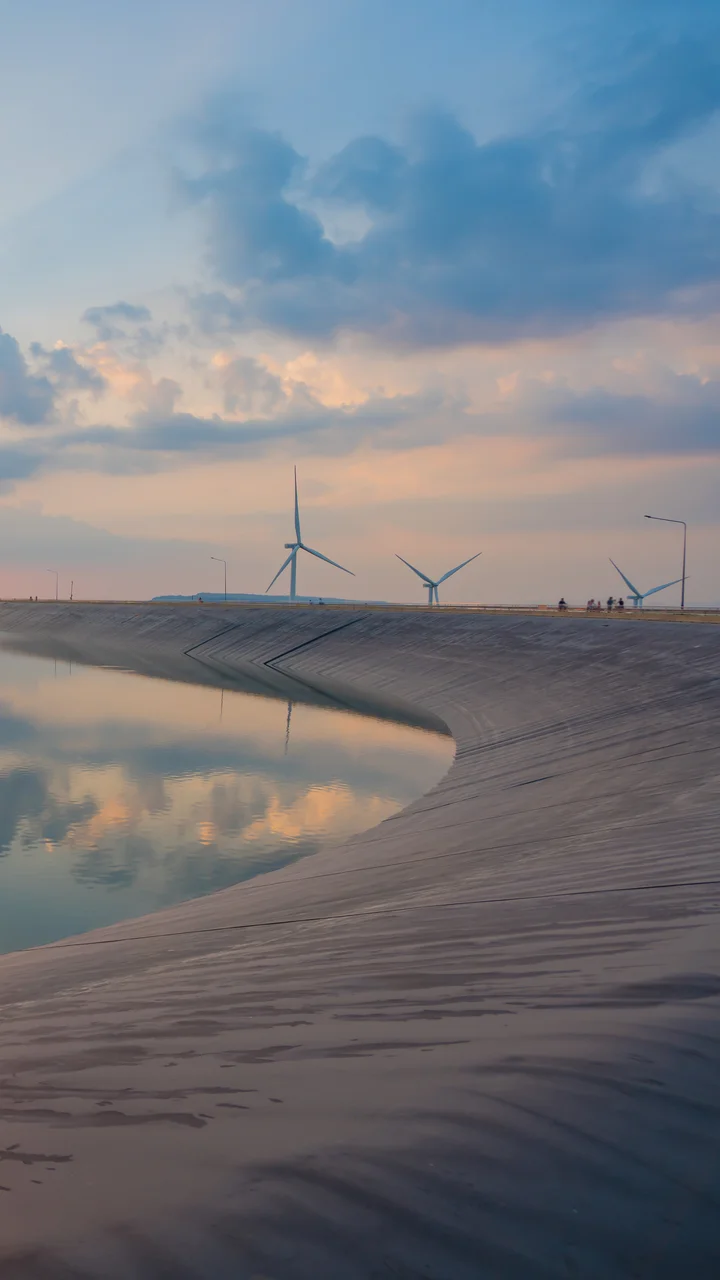 Reservoir Wind