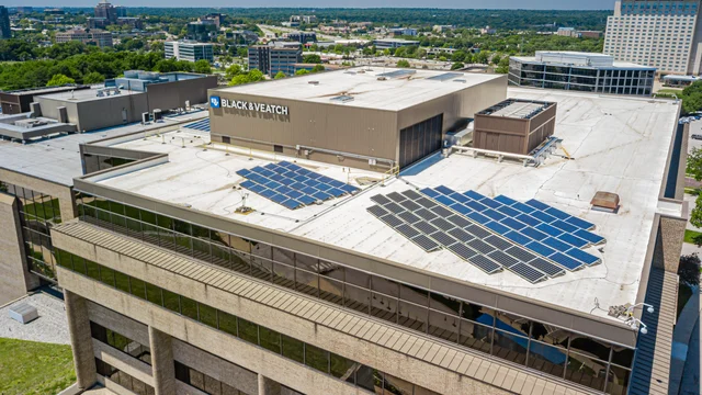 Microgrid with Energy Storage System Promotes Reliability and Sustainability
