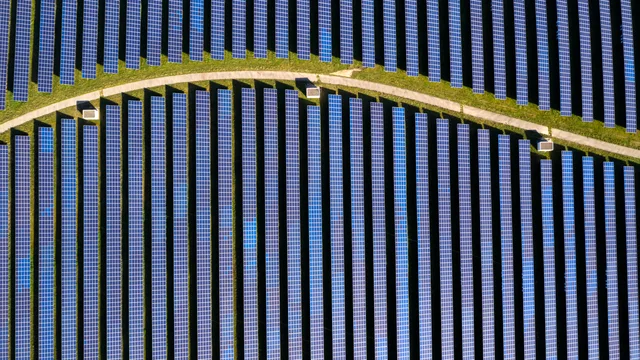 Women-led Construction Management Team Overcomes Site Challenges to Deliver Solar Project on Time