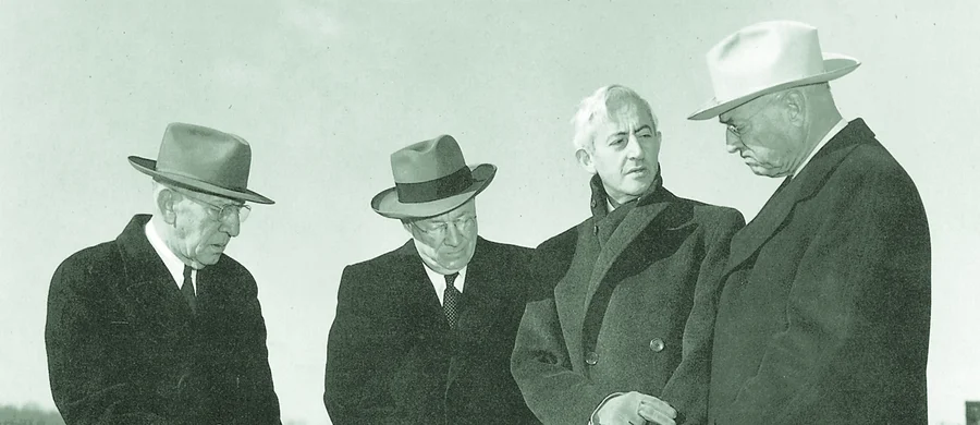 Truman appoints Black and Veatch 